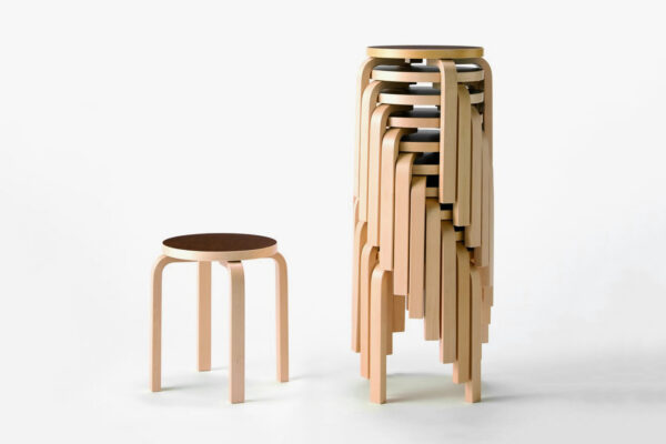Tabouret Stool E60, Alvar Aalto, noir/noir