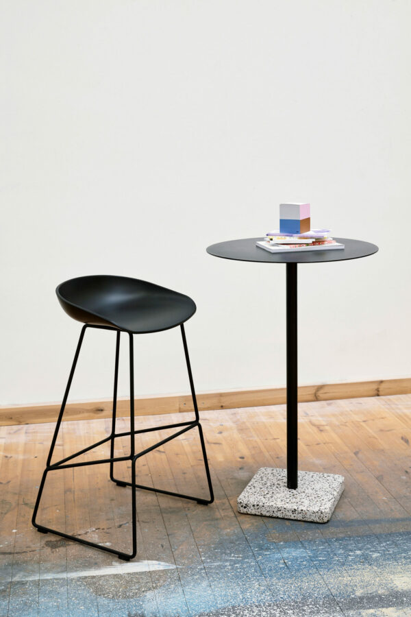 Tabouret de bar Aas38, haut, pieds métal noir