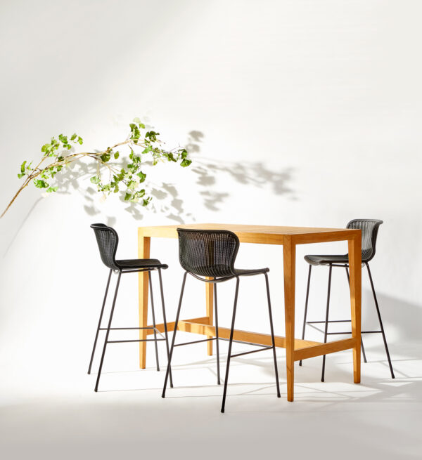 Tabouret C603, Cadre Noir, Rotin Pulut Gris Foncé, Hauteur 65 cm