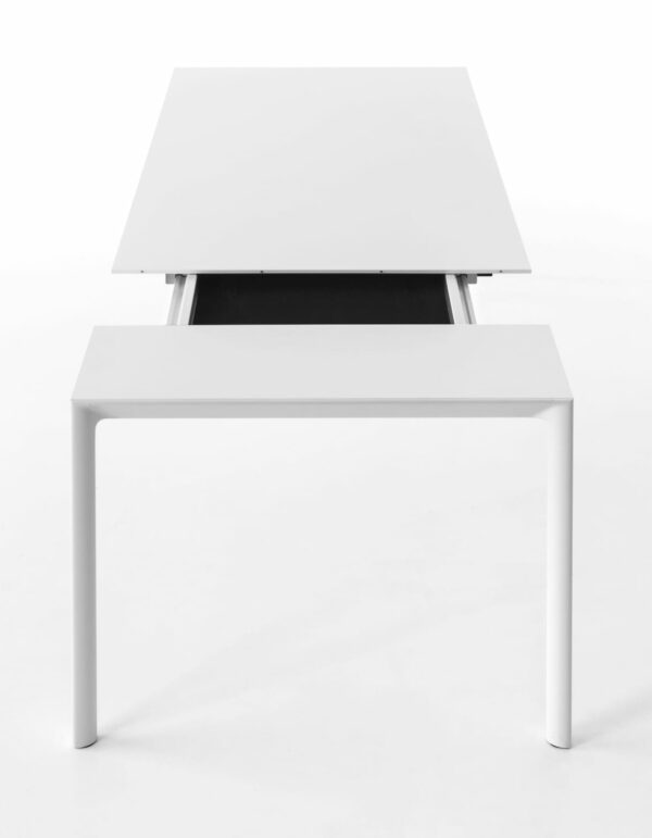 Table extensible Maki, Indoor, Top Fénix Blanc, Structure Blanche, L.189-226-263 x P90 xH75cm