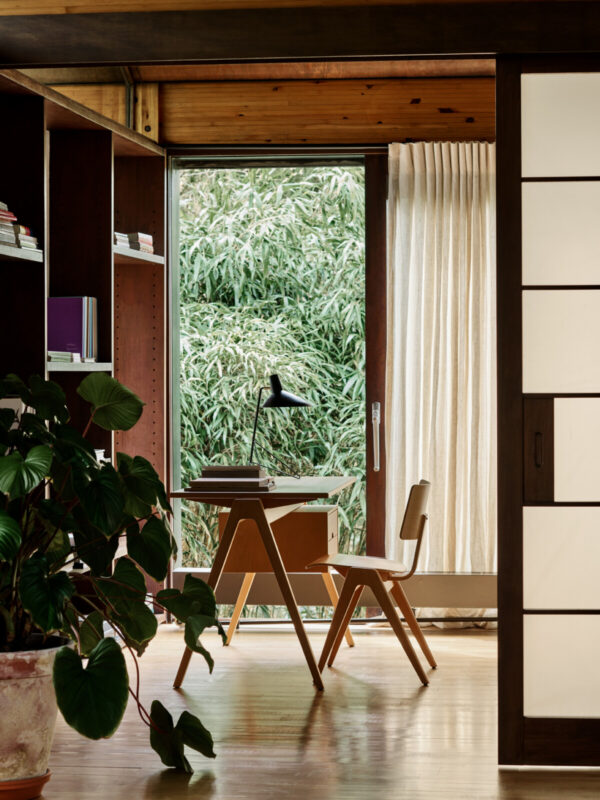 Bureau Daystak RD3, 2 Tiroirs, Hêtre naturel et Fénix couleur verte