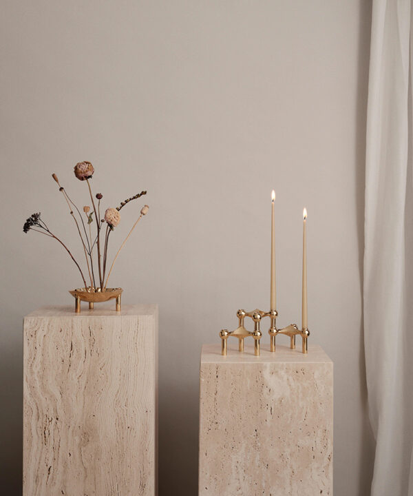 Bol Stoff Nagel, Laiton