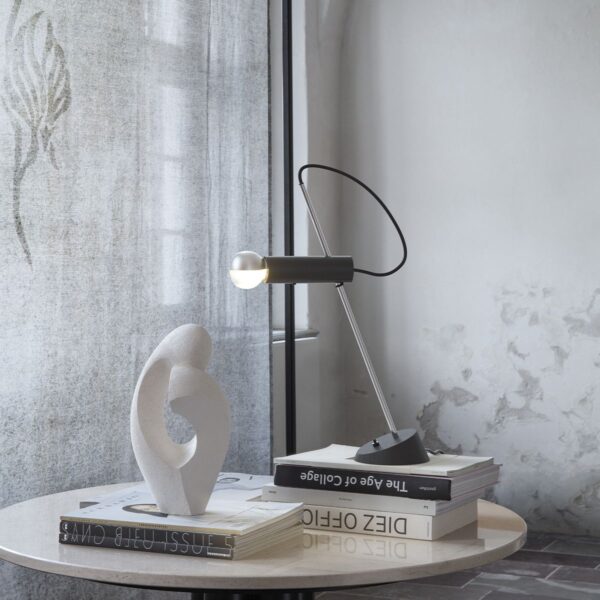 Lampe de table Model 566, Noir