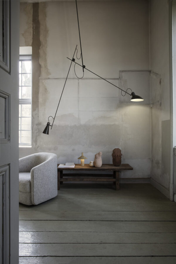 Suspension VV Cinquanta ,Structure noire, abat-jour noir
